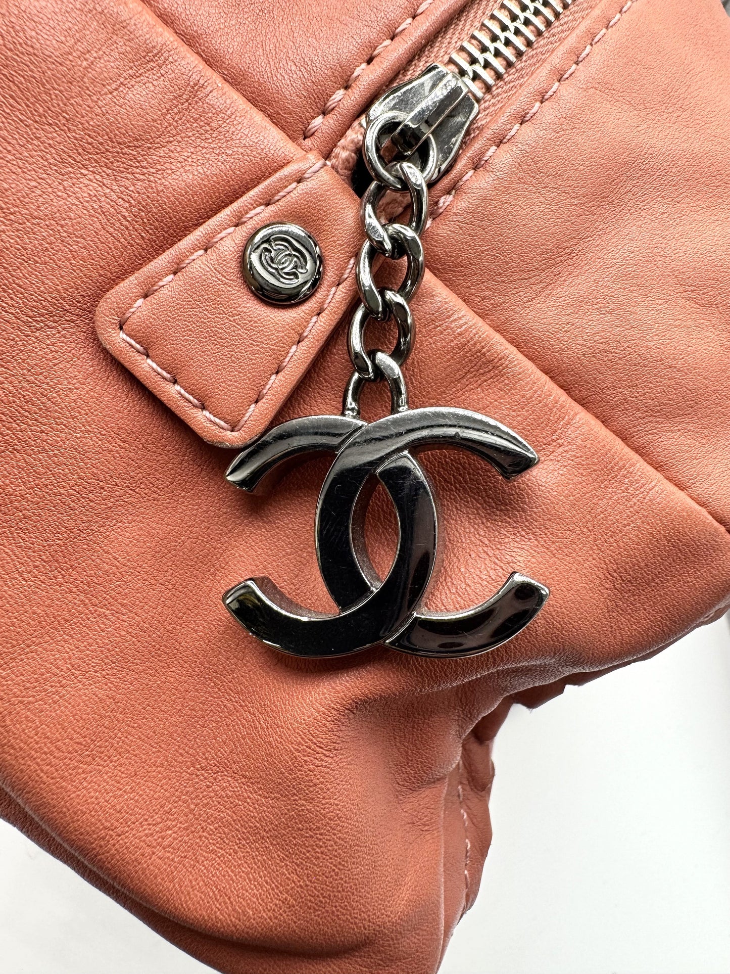 CHANEL - Medium Luxe Ligne Bowler