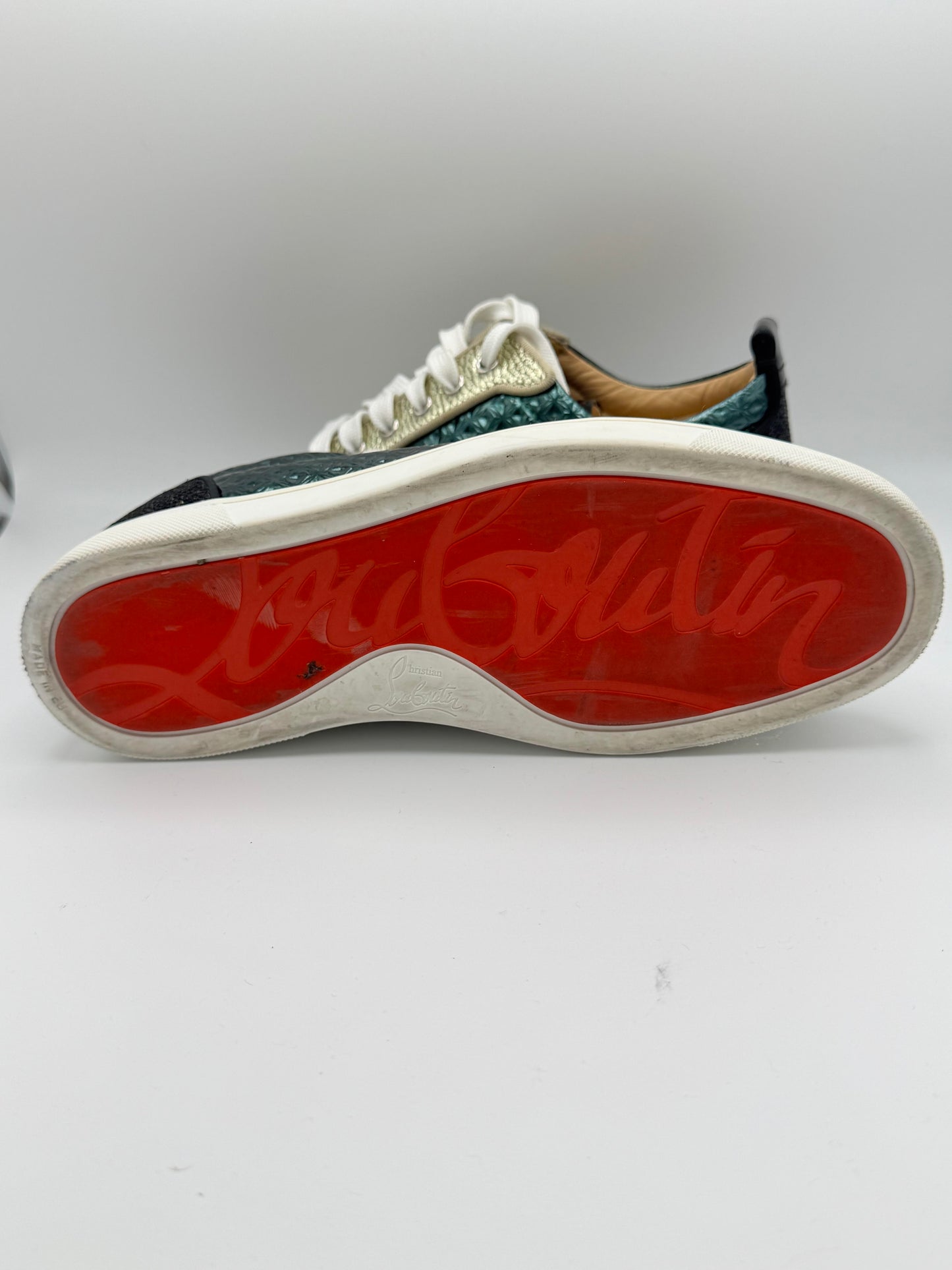 CHRISTIAN LOUBOUTIN Size 6