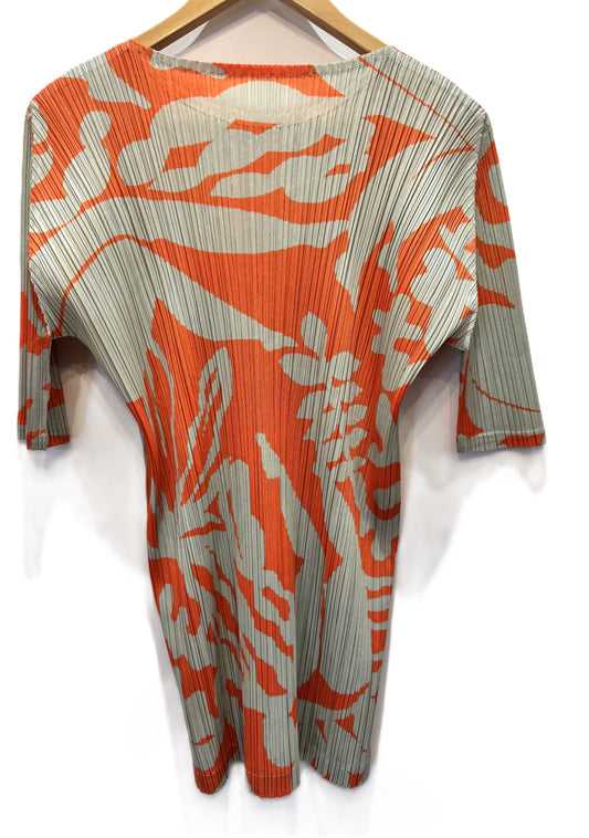 Issey Miyake - Pleated Swimming Print T-Shirt M/L